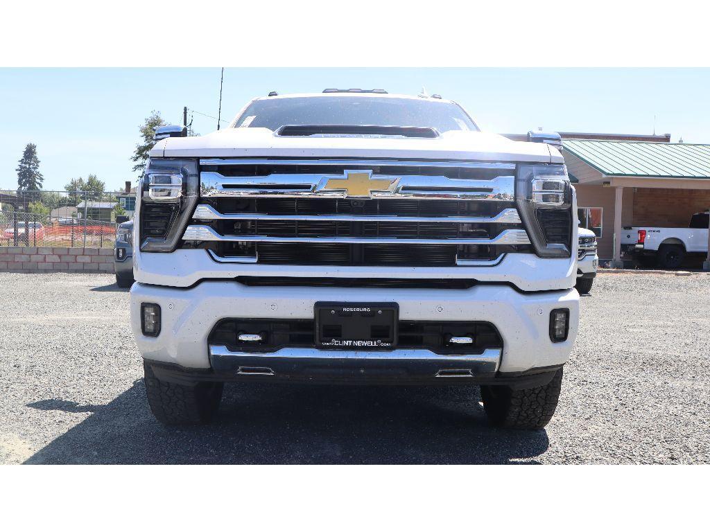 used 2024 Chevrolet Silverado 3500 car, priced at $79,847