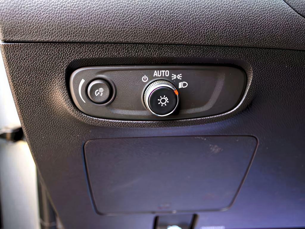 used 2024 Buick Encore GX car, priced at $23,999