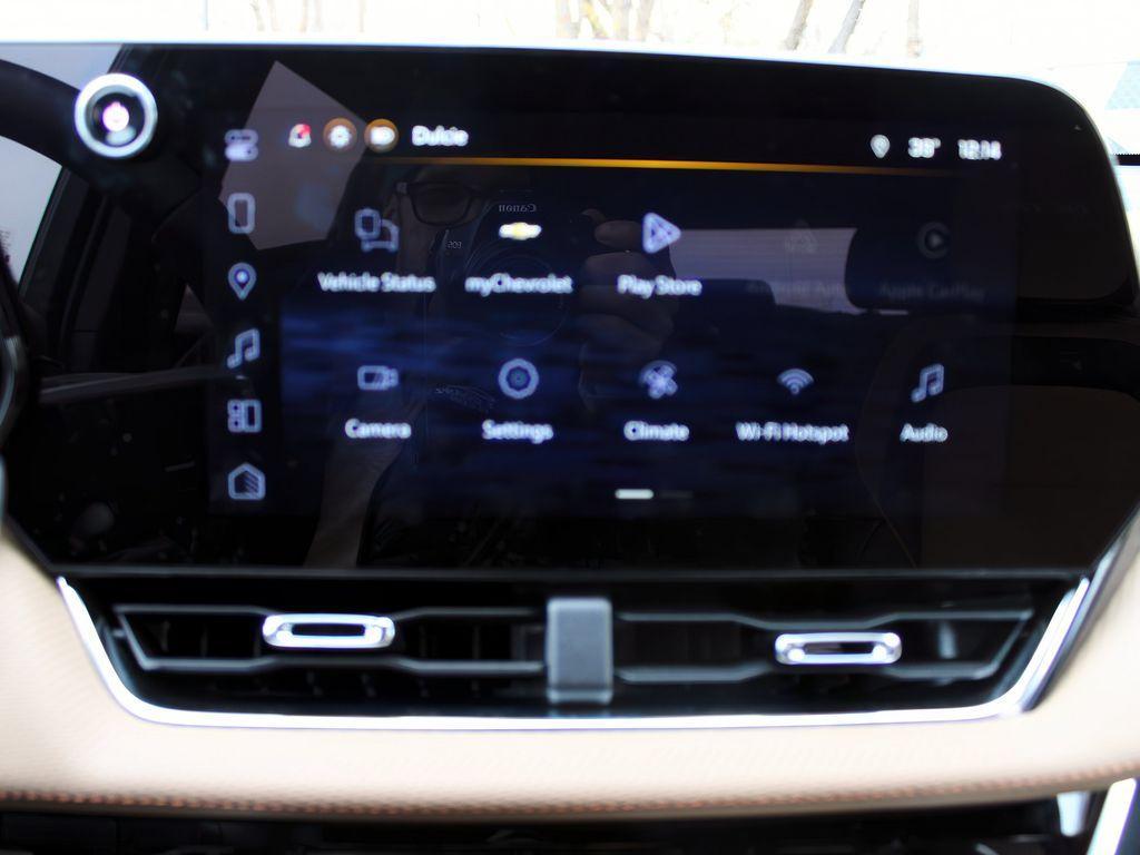 used 2026 Chevrolet Equinox car, priced at $38,999