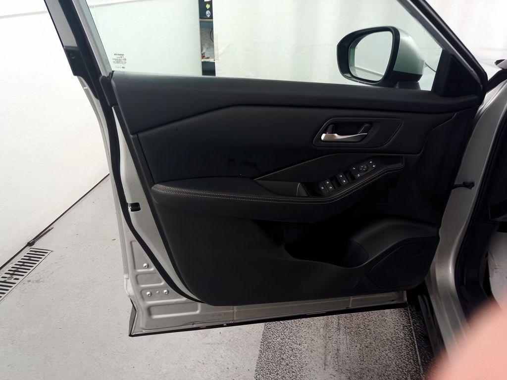 used 2024 Nissan Rogue car, priced at $24,799