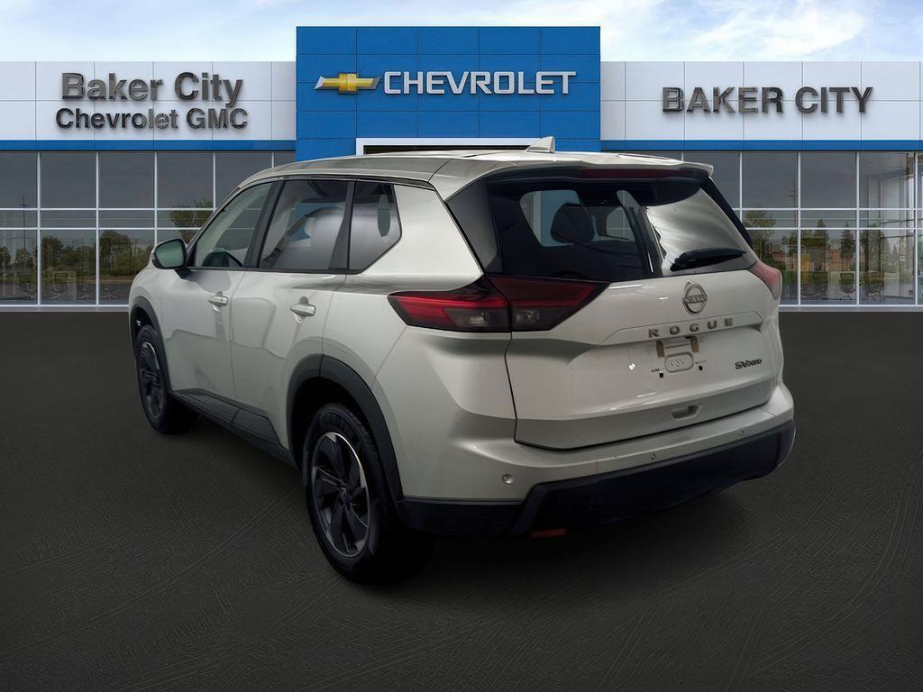used 2024 Nissan Rogue car, priced at $24,799