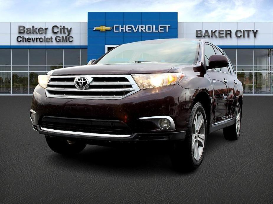 used 2012 Toyota Highlander car, priced at $11,999