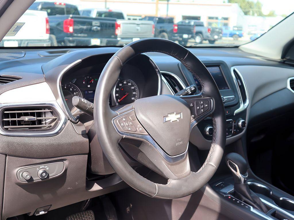used 2024 Chevrolet Equinox car, priced at $22,299