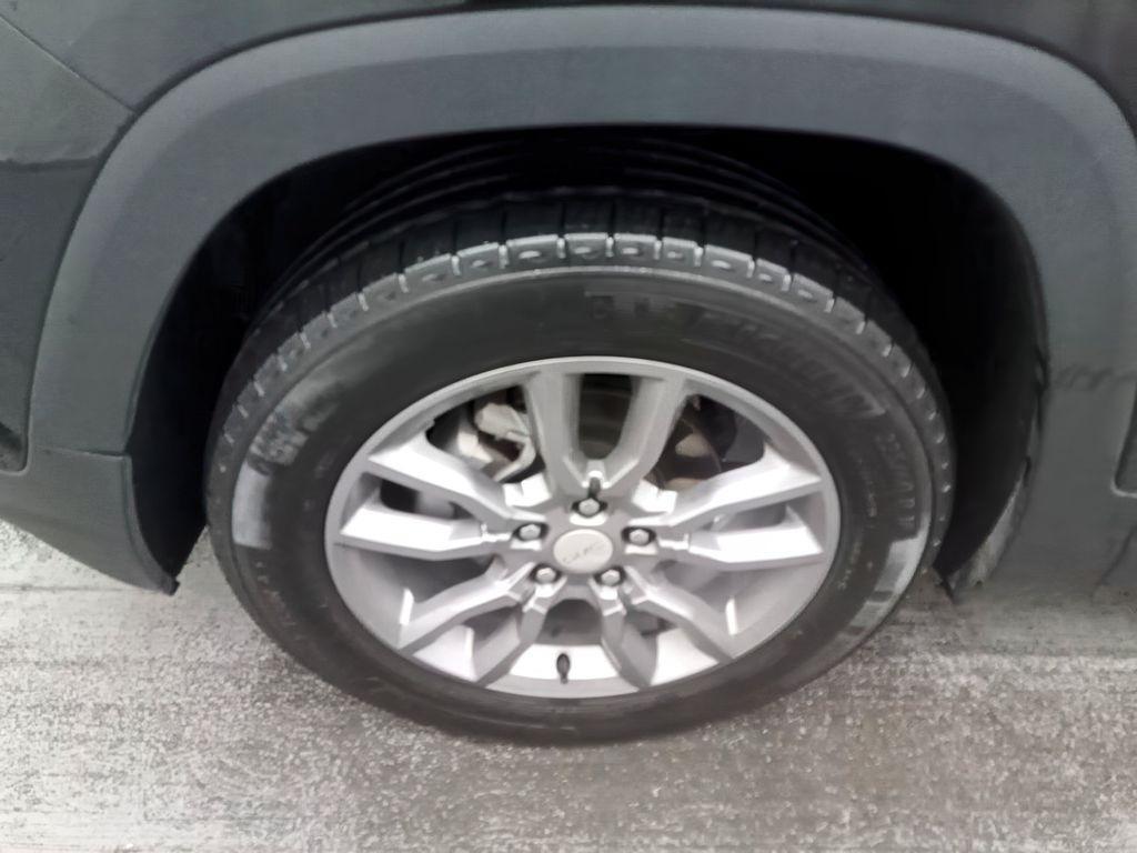 used 2024 GMC Terrain car, priced at $25,799