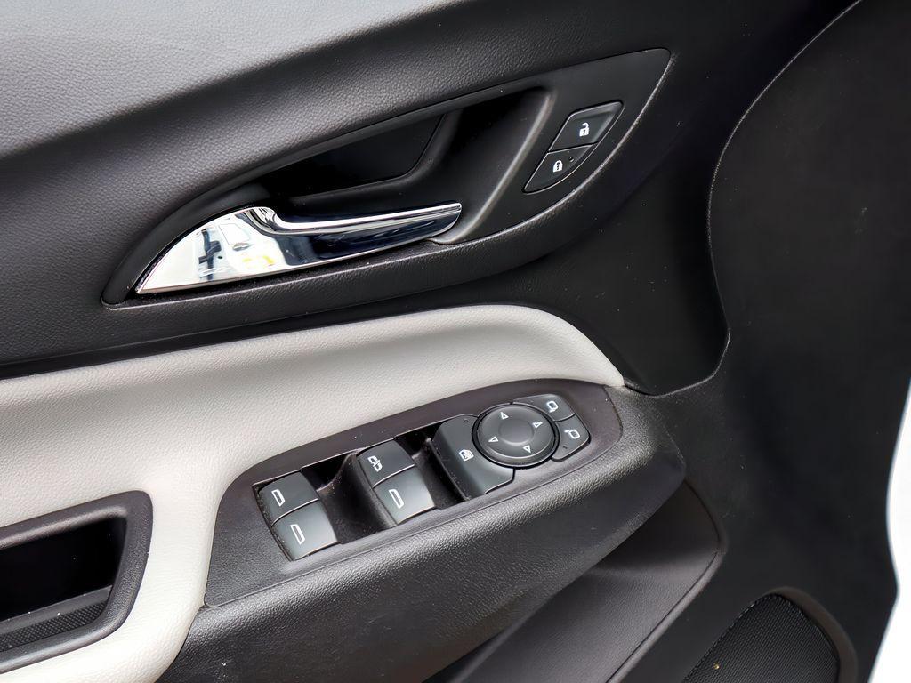 used 2019 Chevrolet Equinox car, priced at $20,999