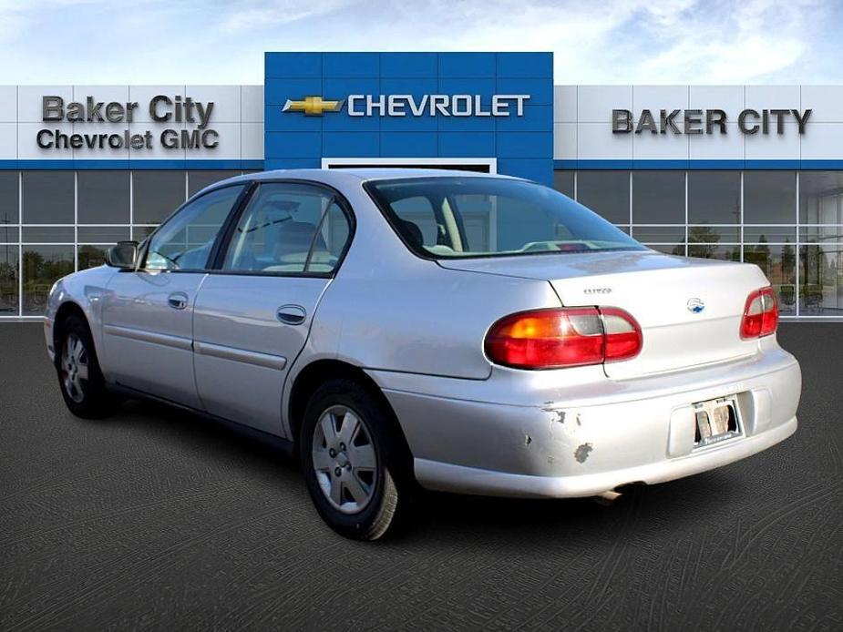 used 2005 Chevrolet Classic car, priced at $4,497