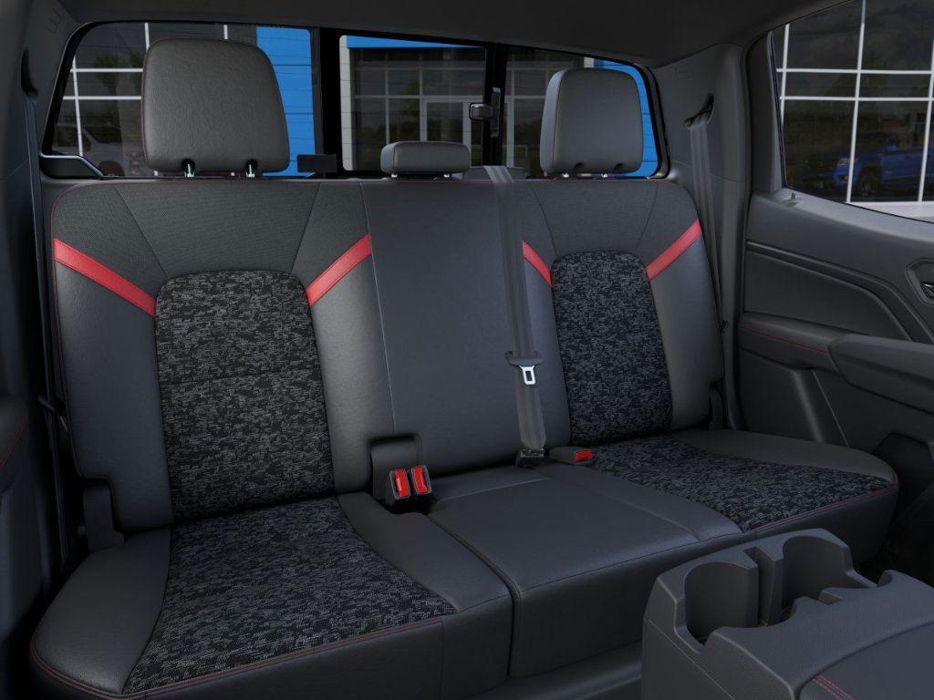 new 2025 Chevrolet Colorado car, priced at $46,090