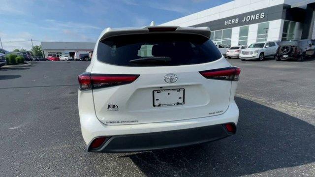 used 2021 Toyota Highlander car, priced at $28,595