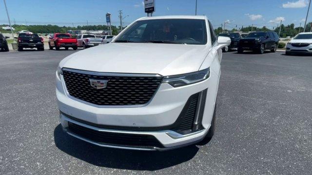 used 2022 Cadillac XT6 car, priced at $41,918