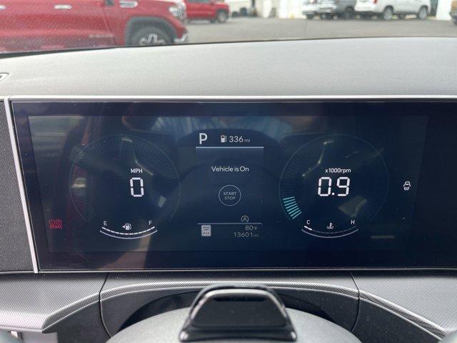 used 2024 Hyundai Santa Fe car, priced at $35,900