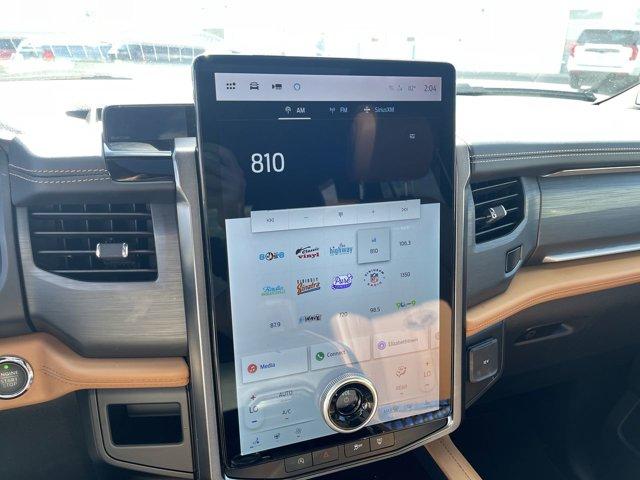 used 2024 Ford Expedition car, priced at $70,320