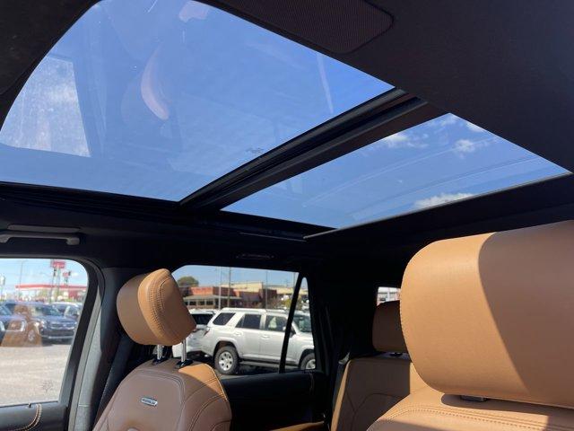 used 2024 Ford Expedition car, priced at $70,320