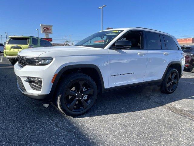 used 2024 Jeep Grand Cherokee car, priced at $39,756