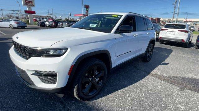 used 2024 Jeep Grand Cherokee car, priced at $38,307