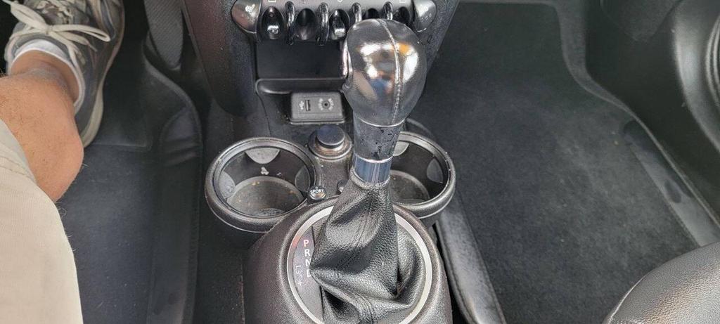 used 2013 MINI Hardtop car, priced at $5,950