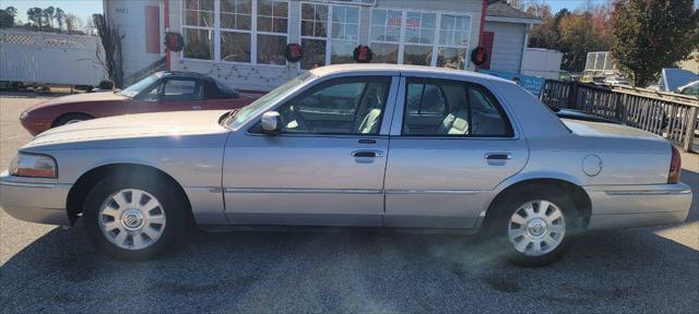 used 2005 Mercury Grand Marquis car, priced at $5,950