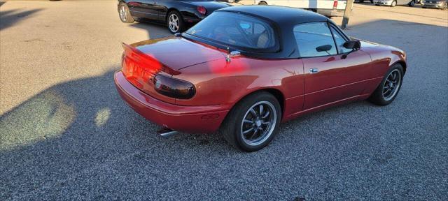 used 1996 Mazda MX-5 Miata car, priced at $13,500