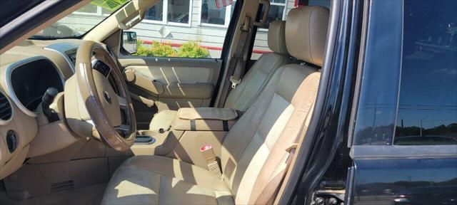 used 2007 Mercury Mountaineer car, priced at $3,950