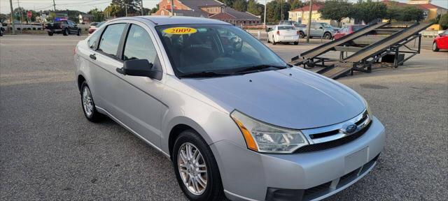 used 2009 Ford Focus car, priced at $5,950