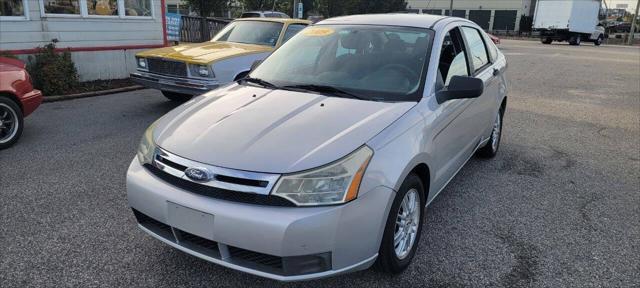 used 2009 Ford Focus car, priced at $5,950