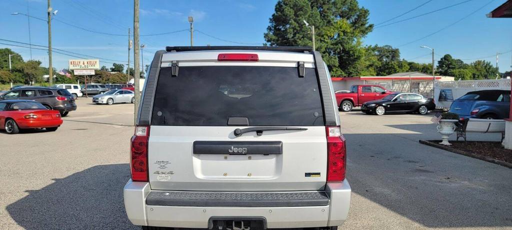 used 2007 Jeep Commander car, priced at $7,950