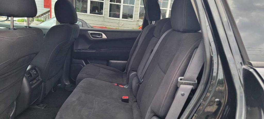 used 2013 Nissan Pathfinder car, priced at $8,950