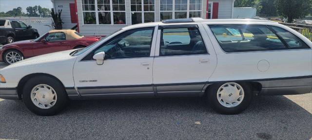 used 1991 Oldsmobile Custom Cruiser car, priced at $4,550