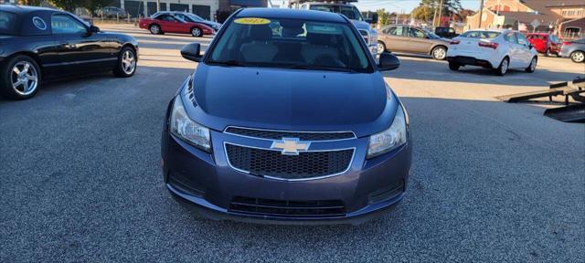 used 2013 Chevrolet Cruze car, priced at $6,950