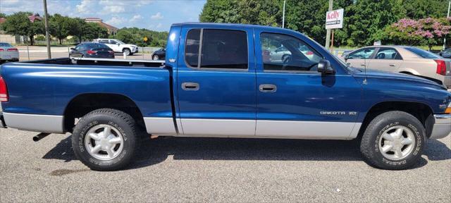 used 2000 Dodge Dakota car, priced at $7,550