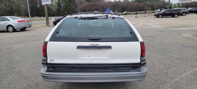 used 1991 Oldsmobile Custom Cruiser car, priced at $6,950