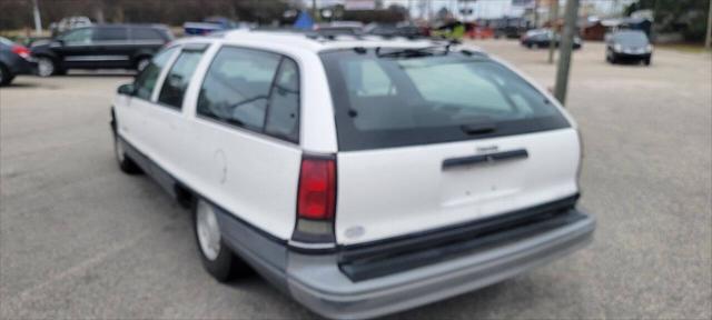used 1991 Oldsmobile Custom Cruiser car, priced at $6,950