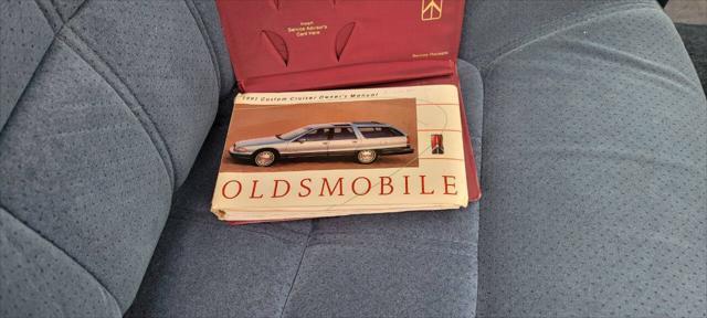 used 1991 Oldsmobile Custom Cruiser car, priced at $6,950