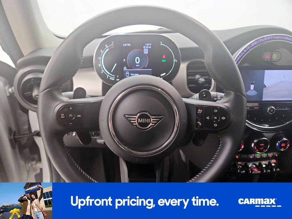 used 2023 MINI Hardtop car, priced at $23,998