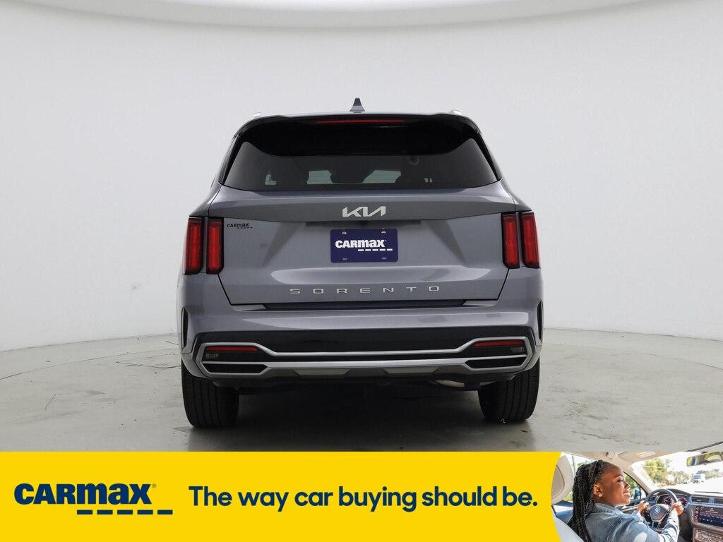 used 2022 Kia Sorento car, priced at $29,998