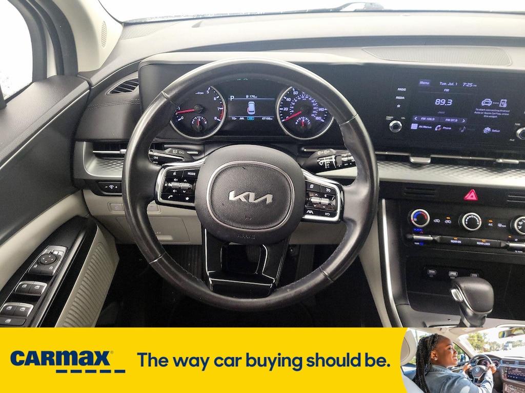 used 2022 Kia Carnival car, priced at $30,998