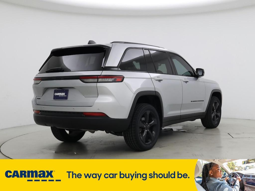 used 2023 Jeep Grand Cherokee car, priced at $31,998