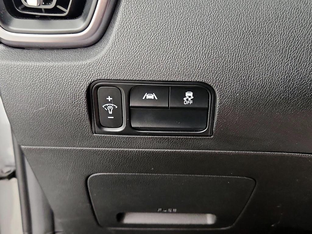 used 2022 Kia Sorento Hybrid car, priced at $28,998