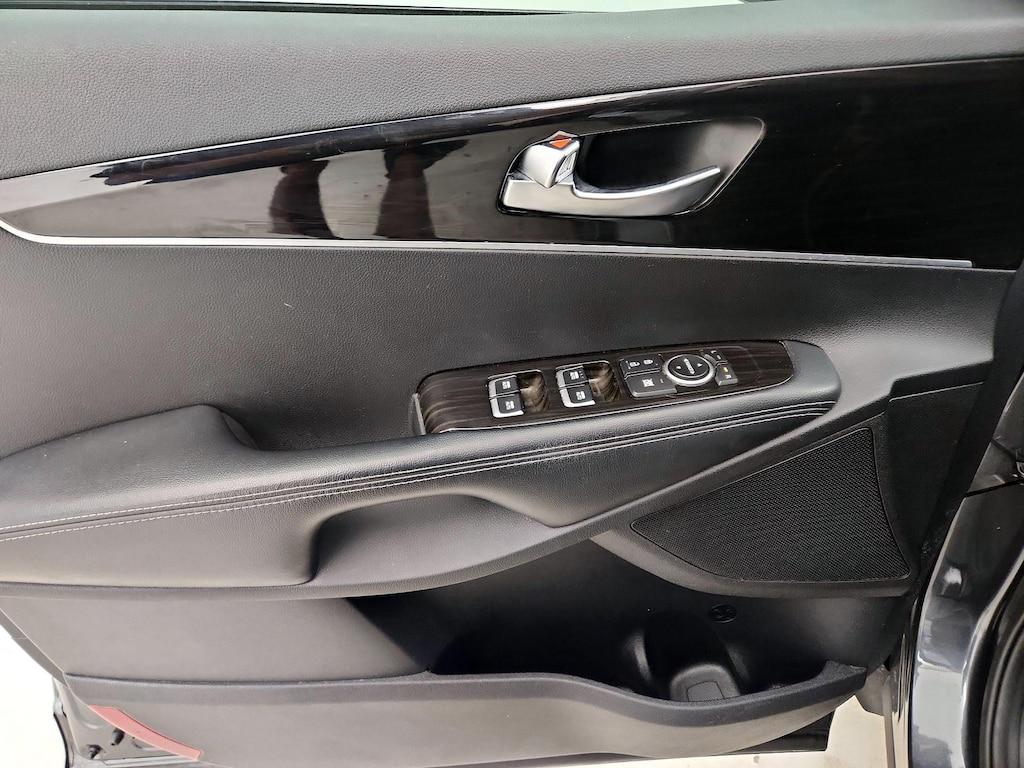 used 2020 Kia Sorento car, priced at $14,998