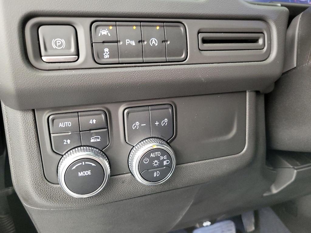 used 2023 GMC Yukon car, priced at $55,998