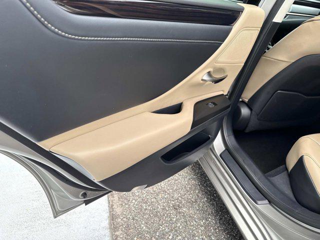 used 2021 Lexus ES 350 car, priced at $30,991