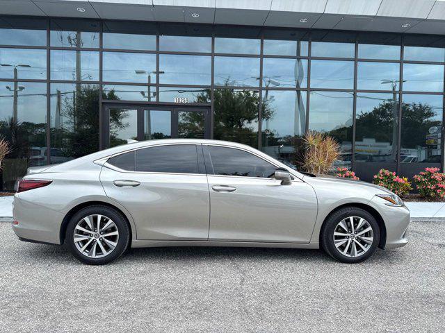 used 2021 Lexus ES 350 car, priced at $30,991