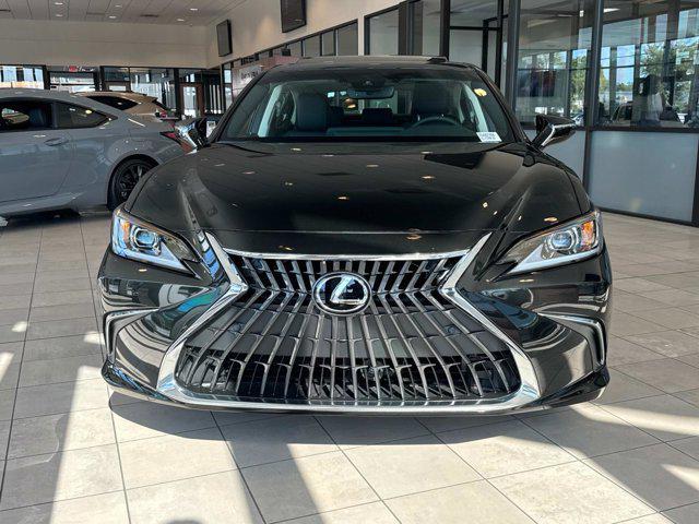 new 2025 Lexus ES 300h car, priced at $50,399