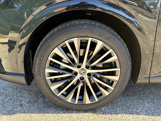 new 2025 Lexus RX 350 car, priced at $58,064