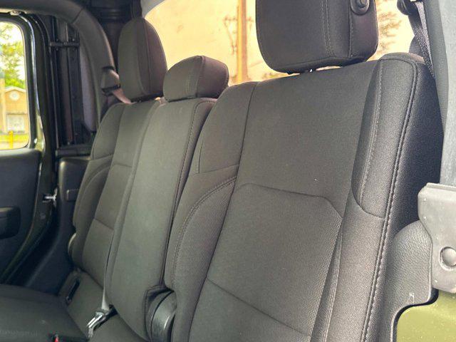 used 2022 Jeep Gladiator car, priced at $33,997