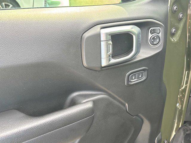 used 2022 Jeep Gladiator car, priced at $33,997
