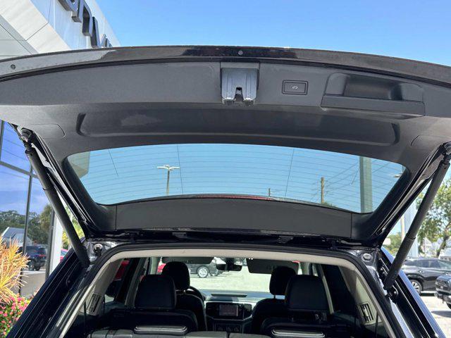 used 2022 Volkswagen Atlas car, priced at $36,991
