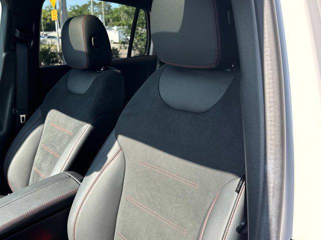 used 2024 Mercedes-Benz GLA 250 car, priced at $36,995