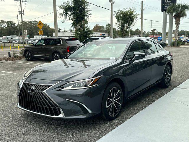 new 2025 Lexus ES 350 car, priced at $49,329