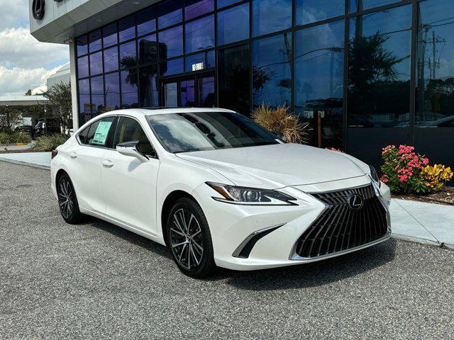 new 2025 Lexus ES 350 car, priced at $48,134