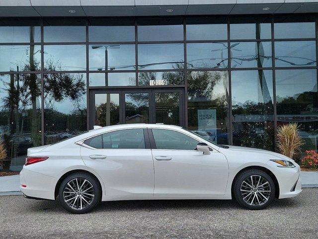 new 2024 Lexus ES 350 car, priced at $48,105